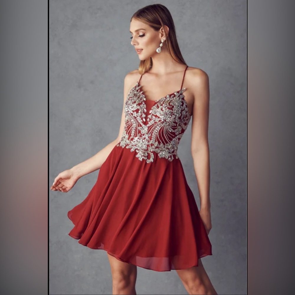 Juliet formal dress, worn once, EUC